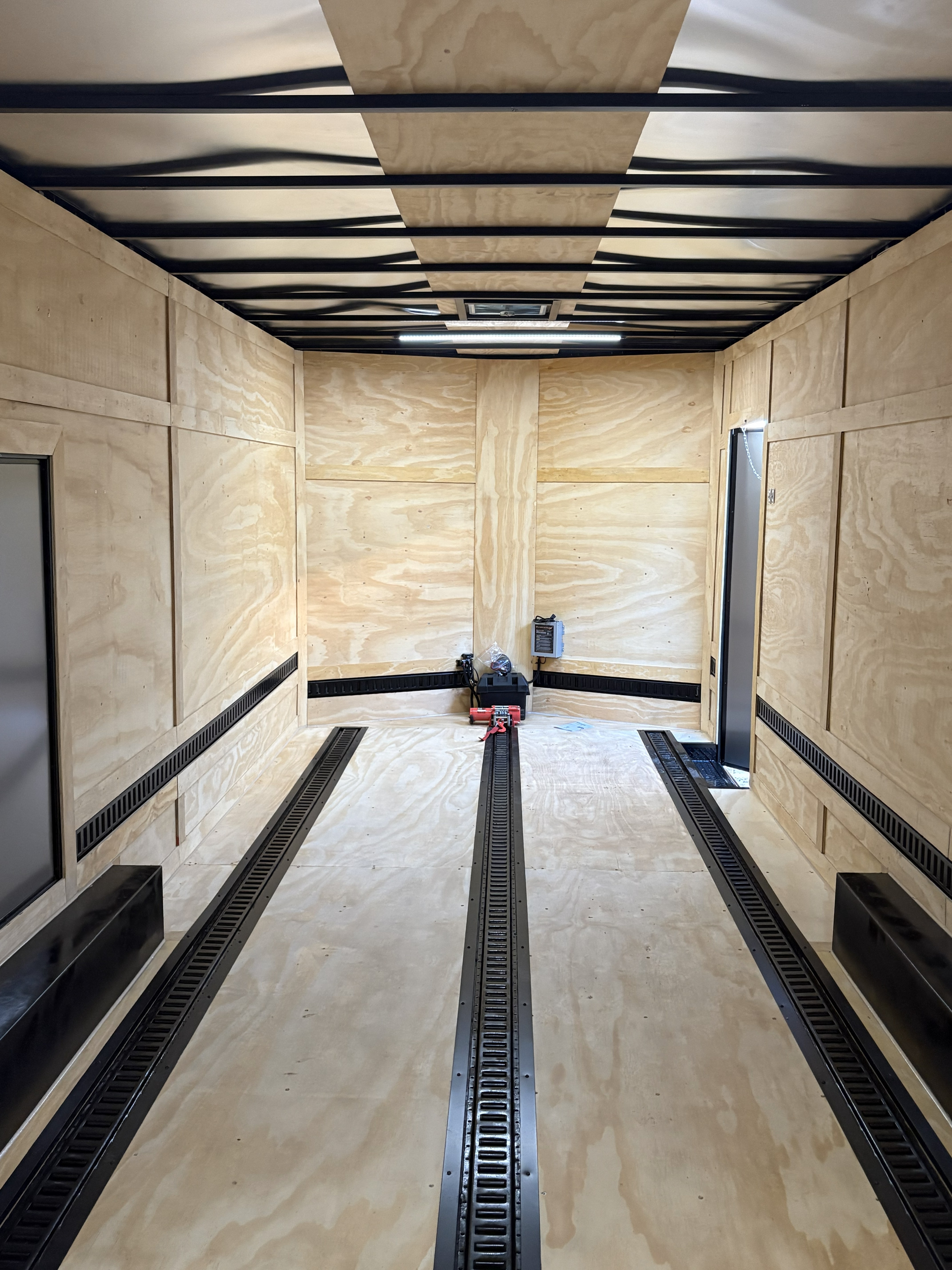 24' Enclosed Car Hauler - View 4